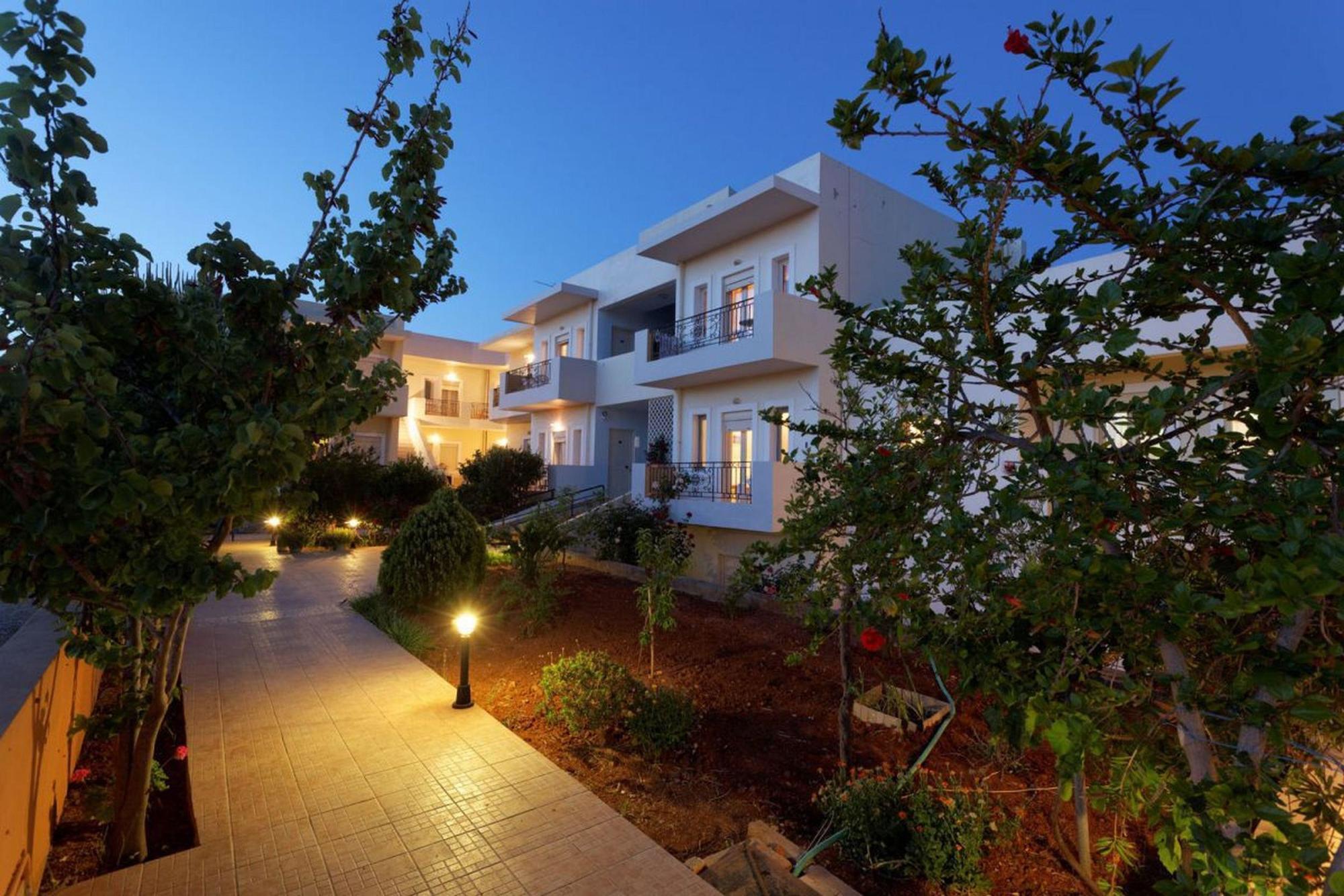 Fotis Studios Apartments Γούβες Εξωτερικό φωτογραφία
